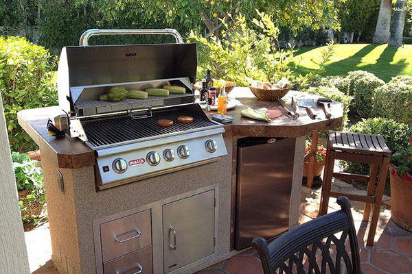 Find your ideal grill for summer cookouts! Gas, charcoal, electric, or wood pellet - we've got you covered. Tips included!